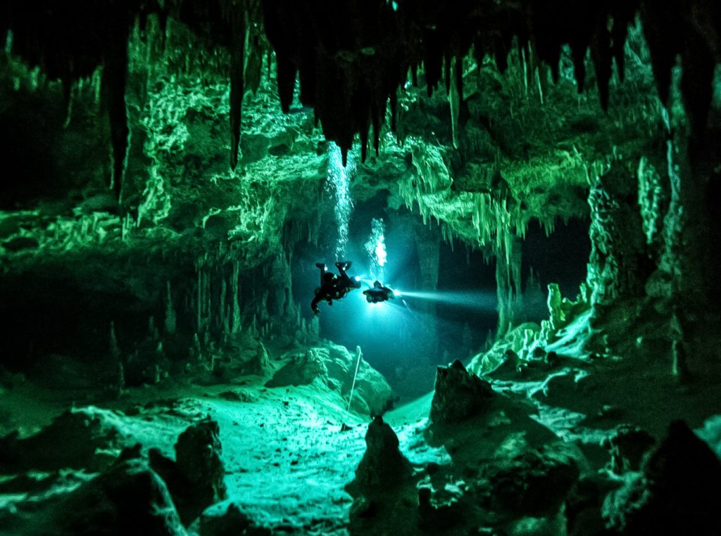 Cave Diving | Guided Cave Dives | Cenotes Yucatan | Tulum | Playa del Carmen