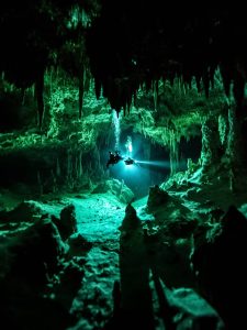 Full Cave Diver TDI Dive Course Mexico. Quintana Roo